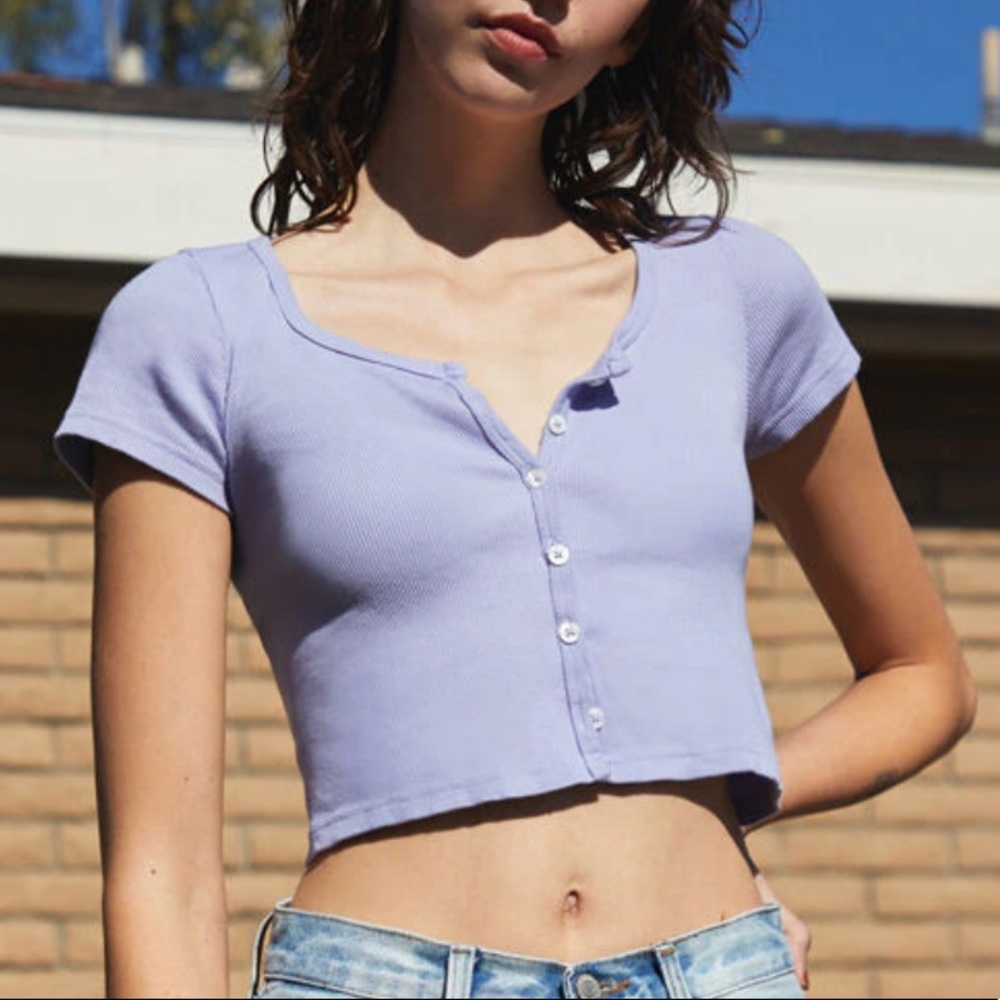 Brandy Melville NWT Purple Button Up Zelly Crop Top